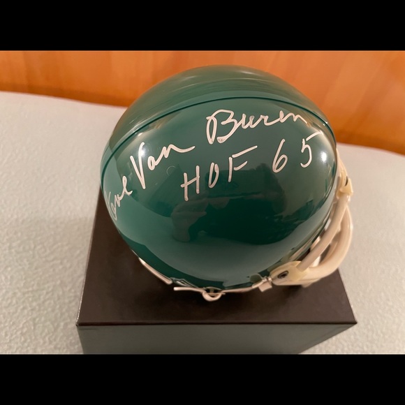 Eagles circa ‘49 mini helmet signed by HOFer Steve Van Buren. - Picture 5 of 5